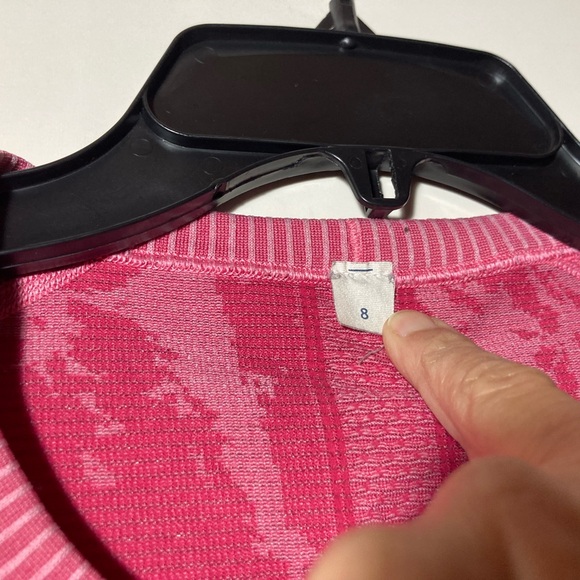 Lululemon Swiftly Tech Short Sleeve Crew Top Heathered Bon Bon Size 8 - Picture 14 of 16